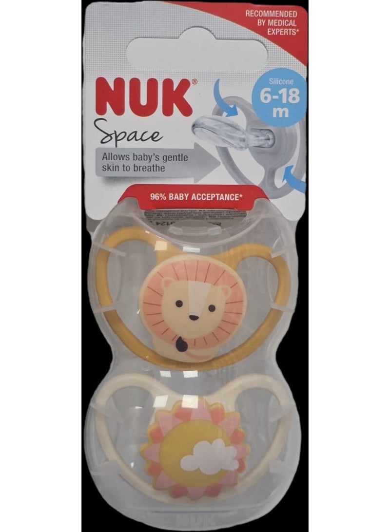 NUK Space Silicone Soother 6-18m Lion & Sun - Image 2